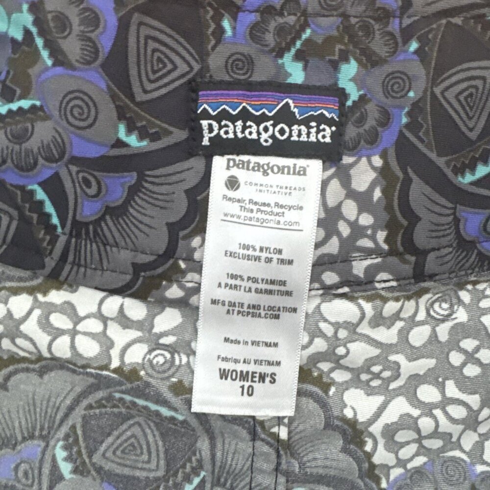 Patagonia Wavefarer Board Shorts Women's Swim Gray Tribal Size 10 - Picture 3 of 5